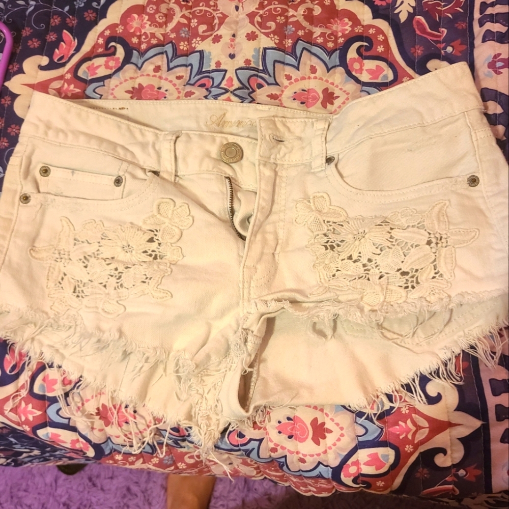 American eagle white cutoff shorts size 6
